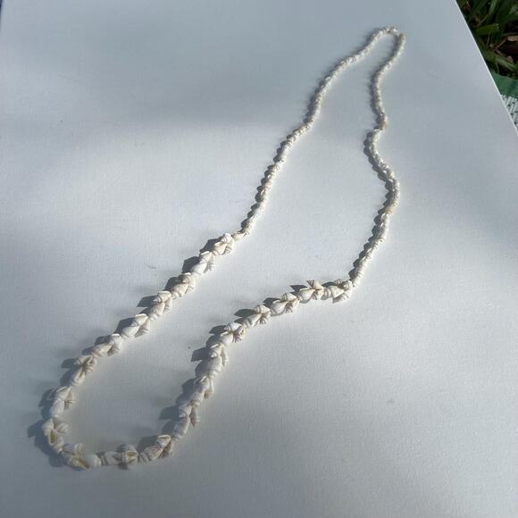 Hawaiian White Conch Sea Shells Necklace Ocean Boho 34” - Picture 8 of 10